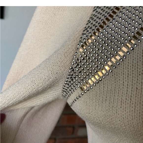 St. John Evening Santana Knit Ivory Long Sleeve Sequin Shift Dress Sz 4 *flaws* - Picture 3 of 4